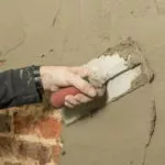 Как штукатурить стены своими руками: смесь, маяки, расход, порядок