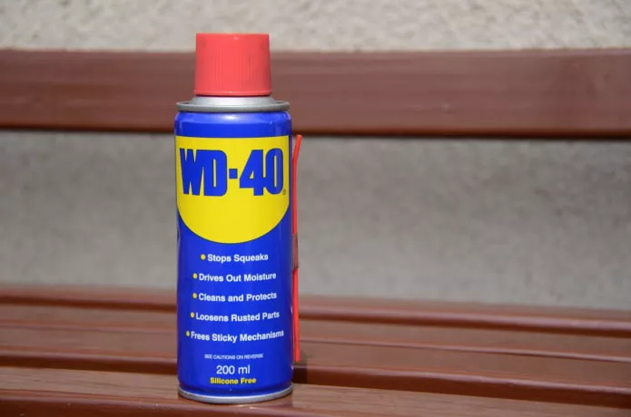 WD-40 против царапин