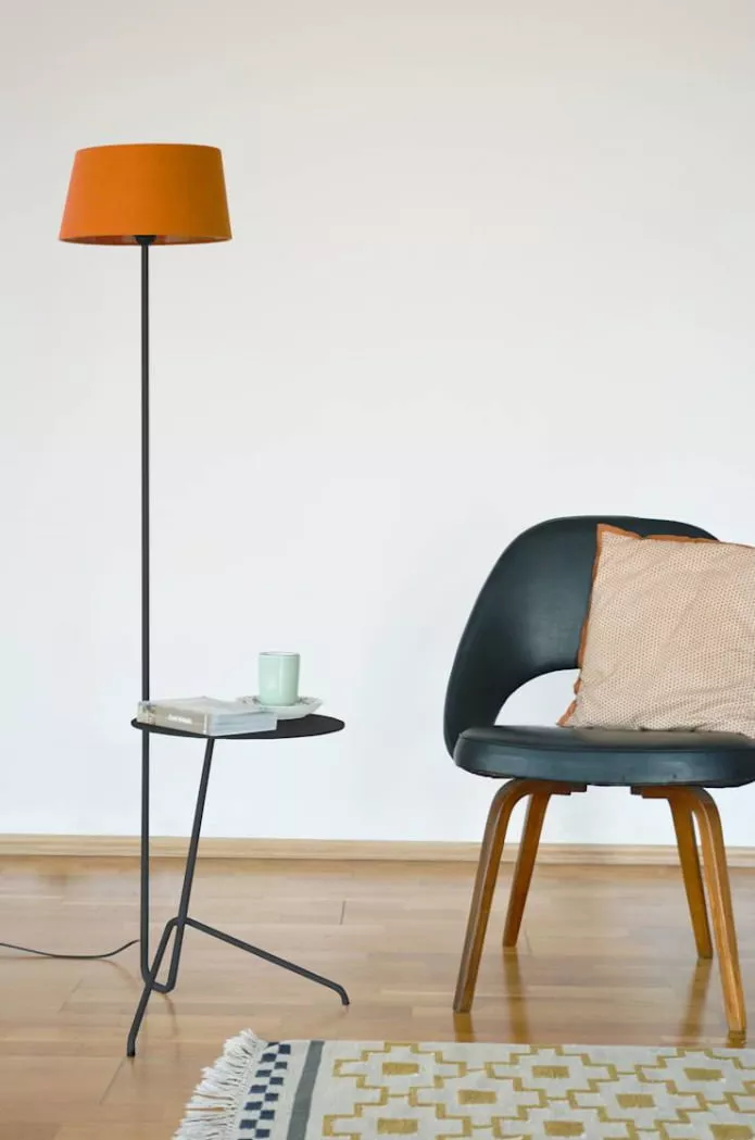 торшер-столик