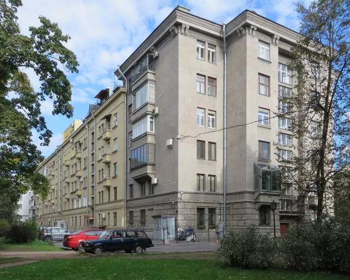 Всё, что нужно знать про сталинки